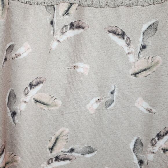 One September | Beize Crochet/Lace Feather top - Picture 5 of 5